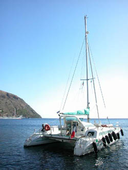 Catamarano a Favignana